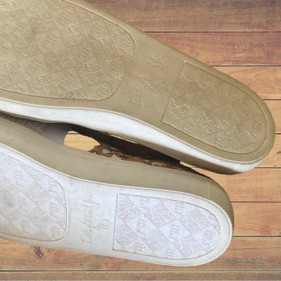 Poppy white knit crochet slip ons - Picture 3 of 6